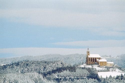 Winterlandschaft_Pöllauberg Wallfahrtskirche_Oststeiermark